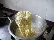 潮汕鱼杂薄面汤的做法步骤9